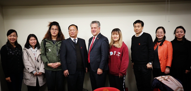 1512965490427046360.jpg FSU-师生合影_副本.jpg