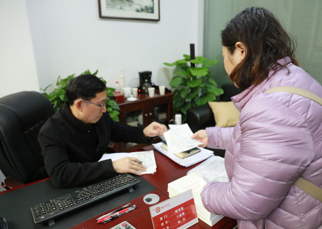 1515119673915080473.jpg simage002.jpg