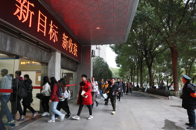 1520321456565052066.jpg S1.jpg